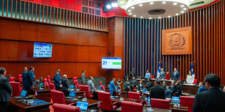 Congreso aprueba reforma a ley de residuos sólidos