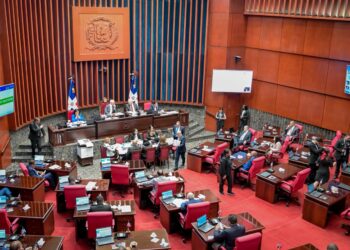 Plan anticrisis llega al Senado
