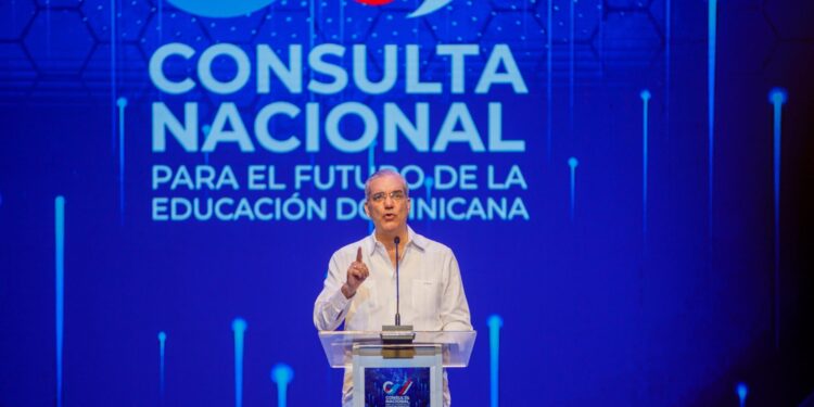 Presenta resultados de consulta para transformar la educación