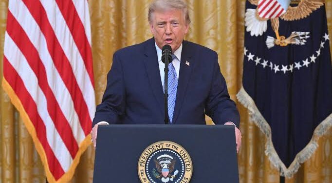 Trump anuncia desclasifica documentos sobre fraude electoral