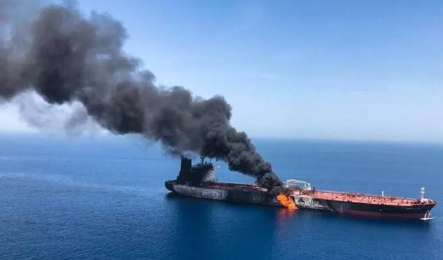 Petróleo sube tras ataques entre EE. UU. e Irán
