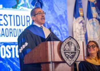 UASD inviste 1,058 profesionales de postgrado