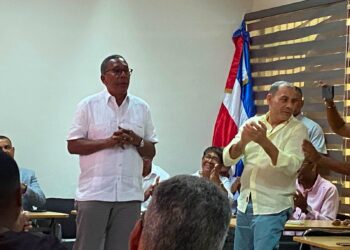 Edgar Féliz Arbona ratifica aspiraciones a senador por Barahona