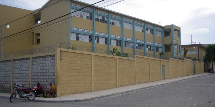 Escuela Salesiana Santo Domingo Savio inicia clases este lunes