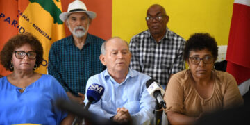 PPT pide frenar expulsión de diplomáticos cubanos