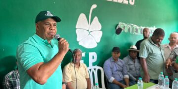 Fuerza del Pueblo juramenta 40 nuevos miembros en Polo