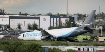 Cinco muertos tras accidente de avión de Amazon en Miami