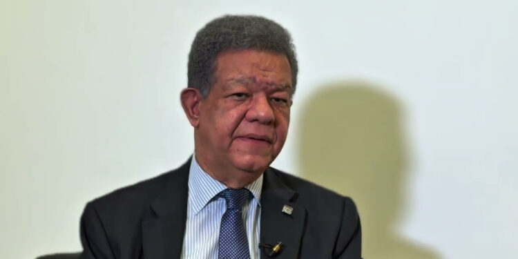 Leonel Fernández afirma violencia desborda al Gobierno