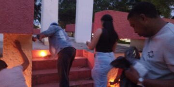 Maestros protestan en Barahona por escuelas e incentivos