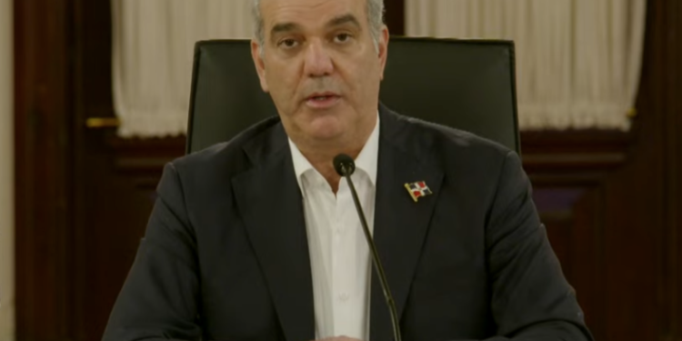 Abinader habla de su relación con Bukele