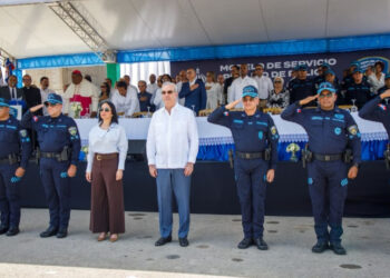 Abinader despliega 990 policías en la región Este