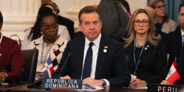 Ministro de Relaciones Exteriores, Víctor -Ito- Bisonó