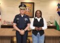 Diputada de Elías Piña, Millys Martínez y director de la Policía Nacional Ernesto Rafael Rodríguez García/ Fuente Externa