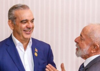 Abinader felicita a Lula por su reelección