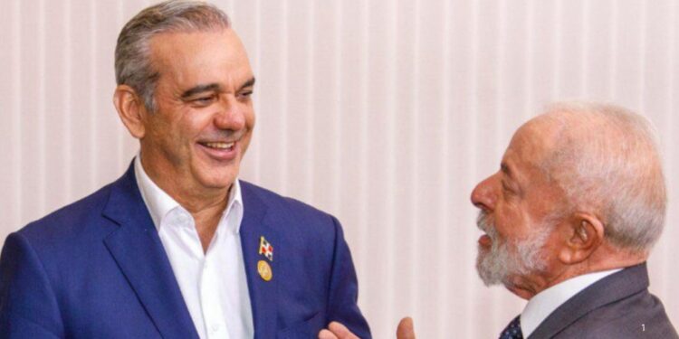 Abinader felicita a Lula por su reelección