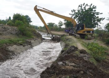 Agricultores de Cristóbal esperan dique para mejorar agua de riego