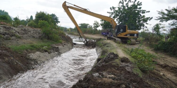 Agricultores de Cristóbal esperan dique para mejorar agua de riego