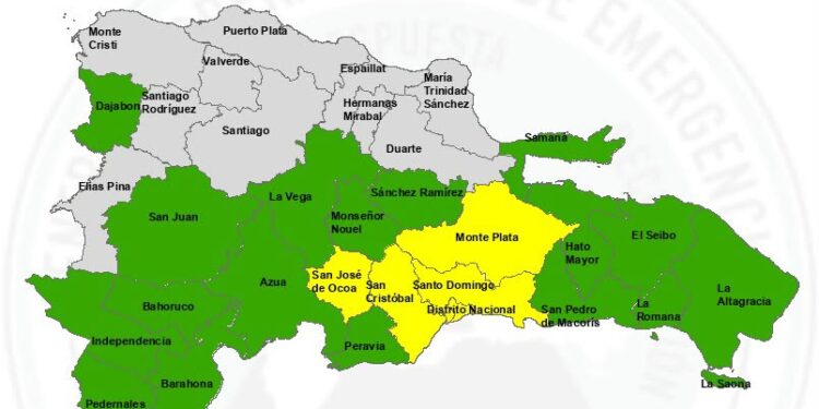 COE mantiene 22 demarcaciones bajo alerta por lluvias