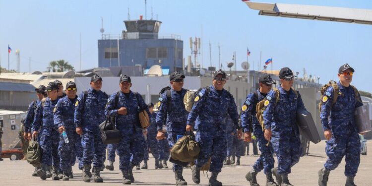 Bukele anuncia despliegue militar en Haití