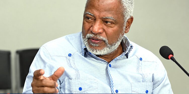 Edwin Paraison, ex cónsul haitiano y directivo de la Fundación Zile