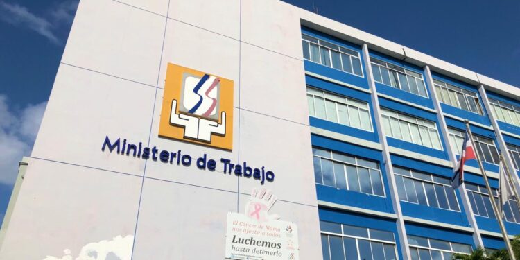 Fachada de Ministerio de Trabajo/Fuente Externa