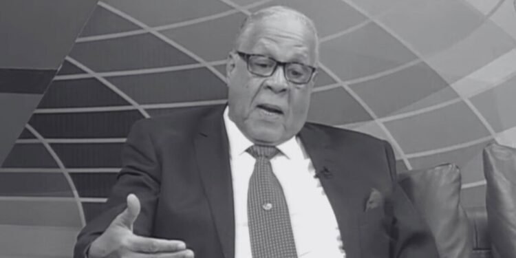 Fallece periodista Freddy Sandoval