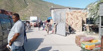 Militares y organismos de seguridad mantienen vigilancia en la frontera sur dominicana ante la crisis de violencia en Haití.