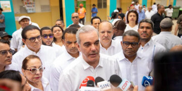 Presidente Abinader hablará este lunes con Bukele/Fuente Externa