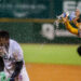 Estrellas vencen 12-11 a Gigantes con hit de Luciano